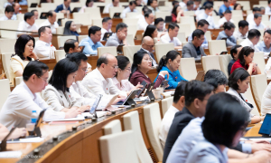 Convening the first extraordinary session of the 16th National Assembly