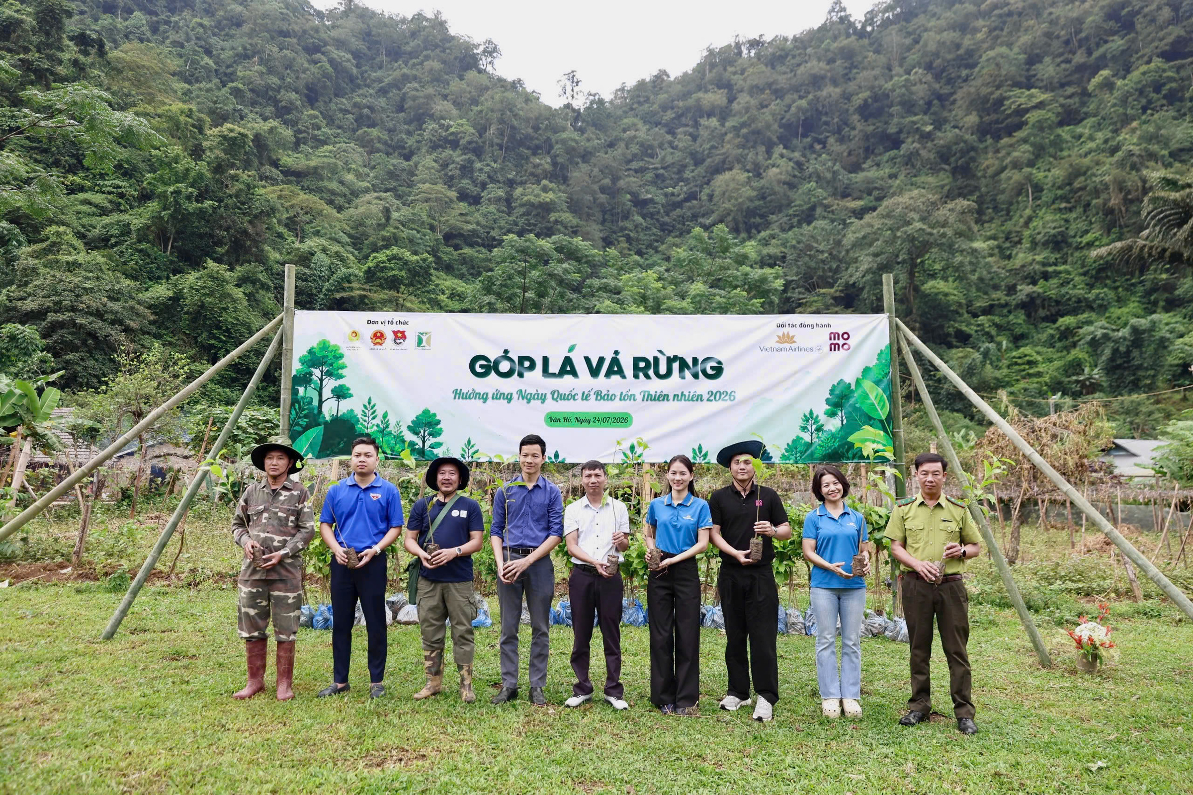 Vietnam Airlines plants an additional 72 hectares of forest in Son La