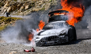 Mercedes-AMG GT burns down during test run