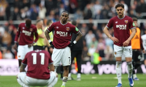 West Ham sets transfer record despite relegation