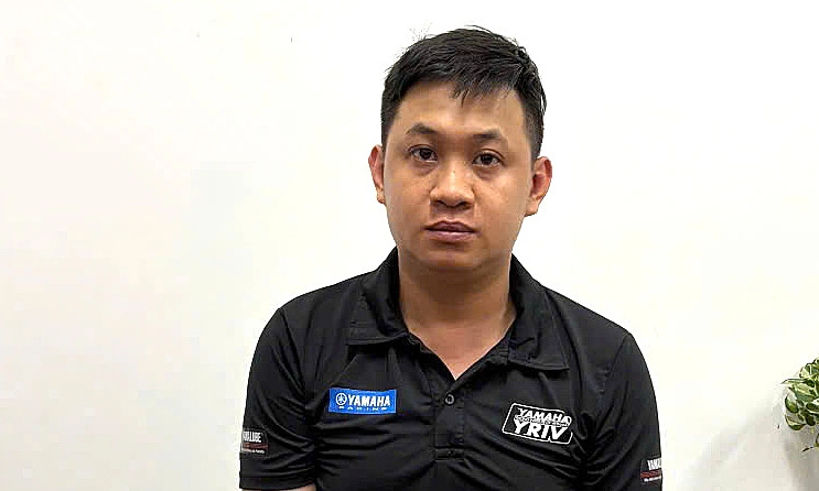 Hacking camera server, 19 iPhones stolen at Dien May Xanh