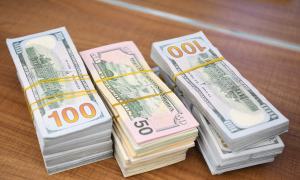 Central exchange rate reaches record high