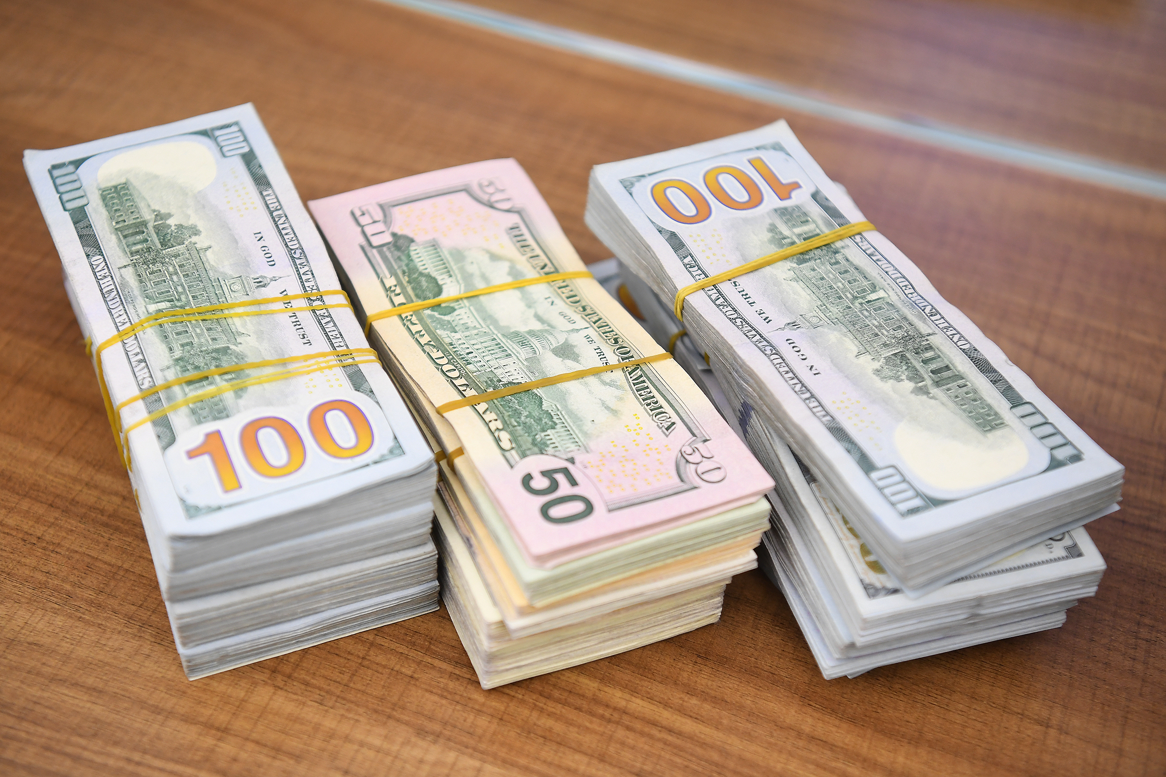 Central exchange rate reaches record high