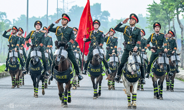 Police to invite public to ride cavalry horses, special motorcycles