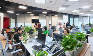 VnExpress invites bids for logo-printed office supplies