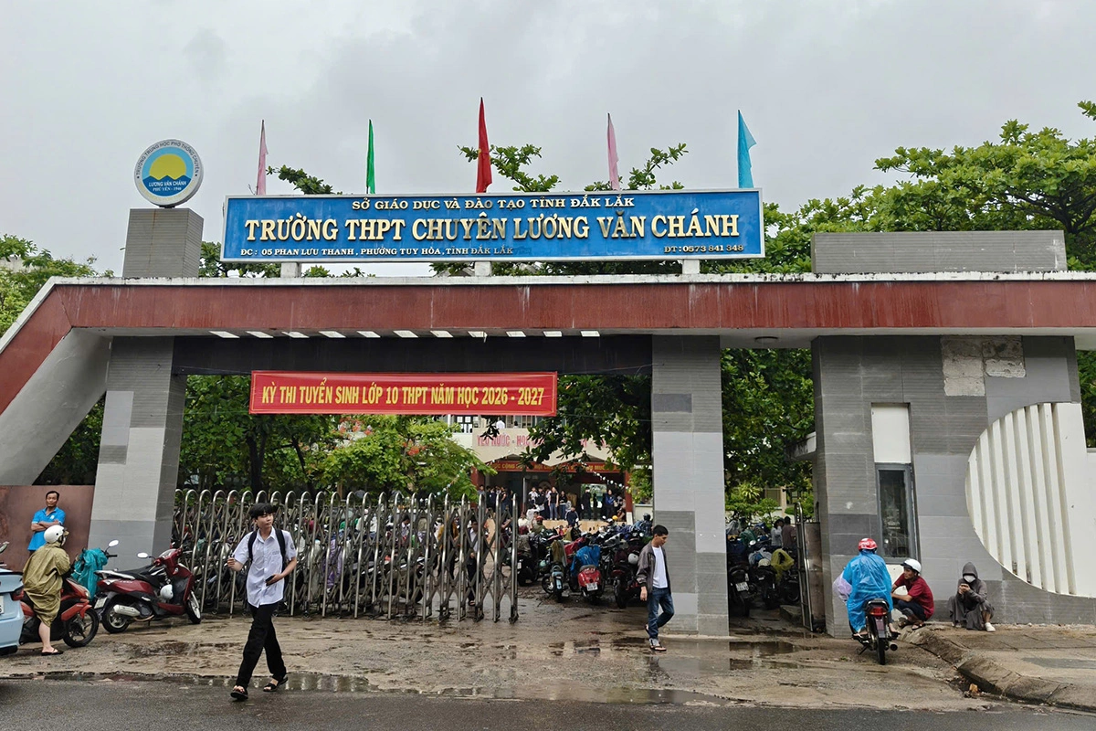 Specialized schools to offer training for 10th grade students admitted with low subject scores