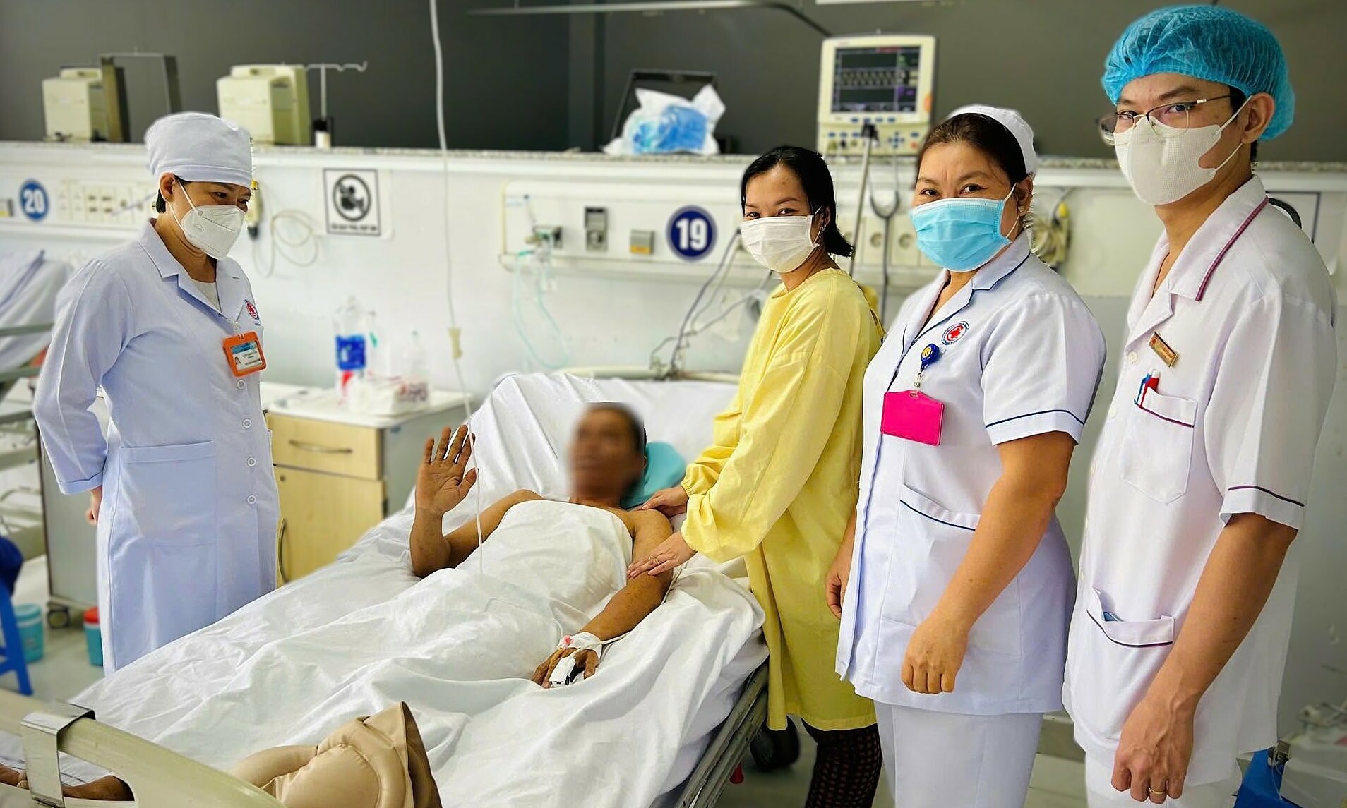 Hepatitis, blood clotting disorders due to chickenpox