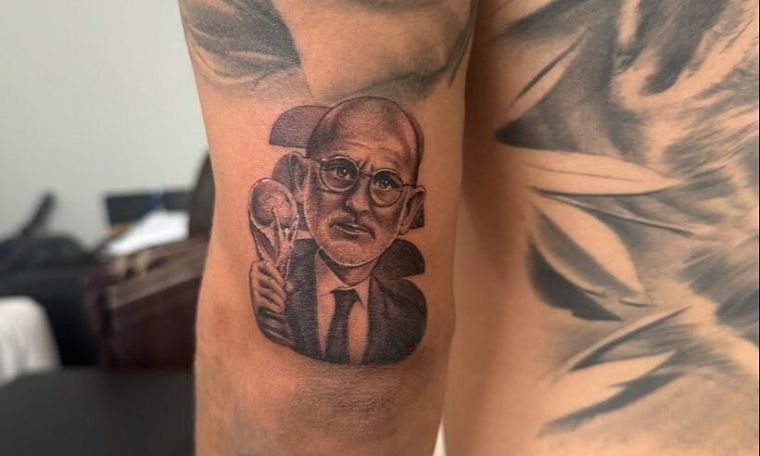 Cucurella tattoos coach De La Fuente