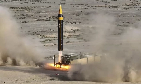 Iran 'unexpectedly launched ballistic missile attack' targeting US base