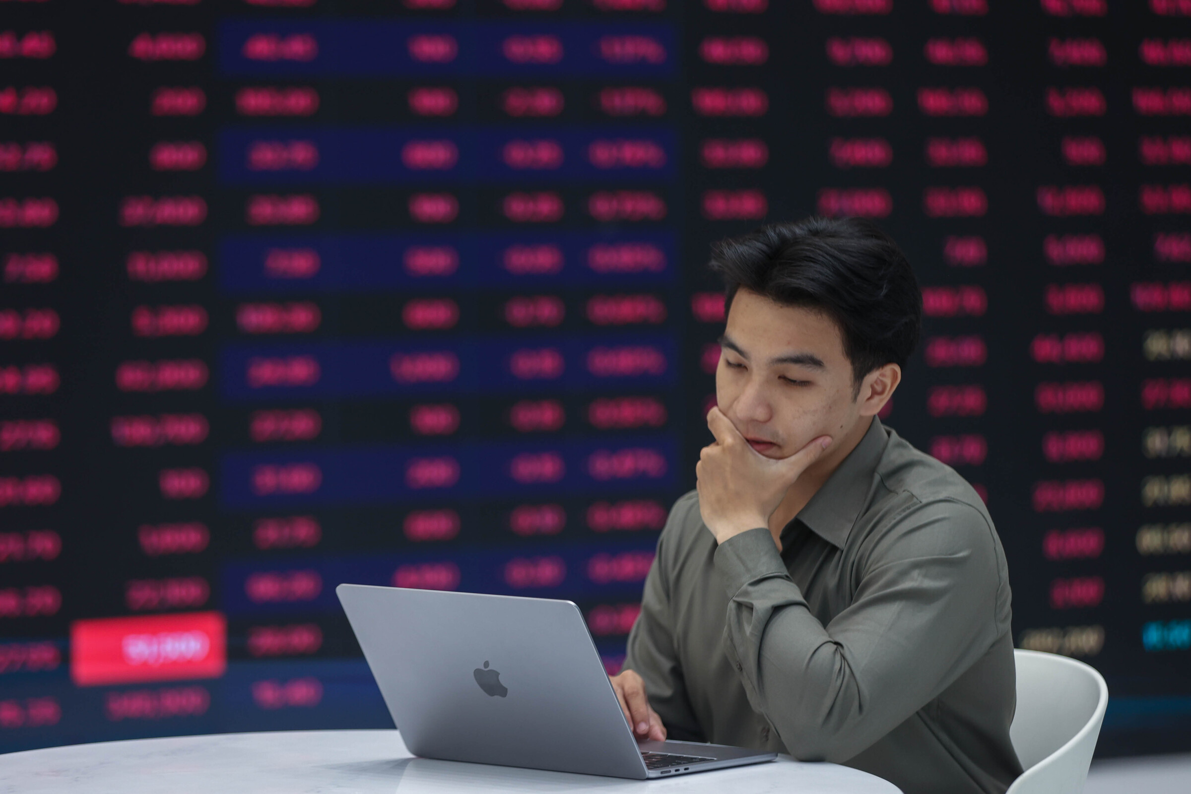 Dragon Capital: many business valuations attractive for 2-3 year investment