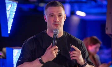 Former Ukraine defense minister explains dismissal