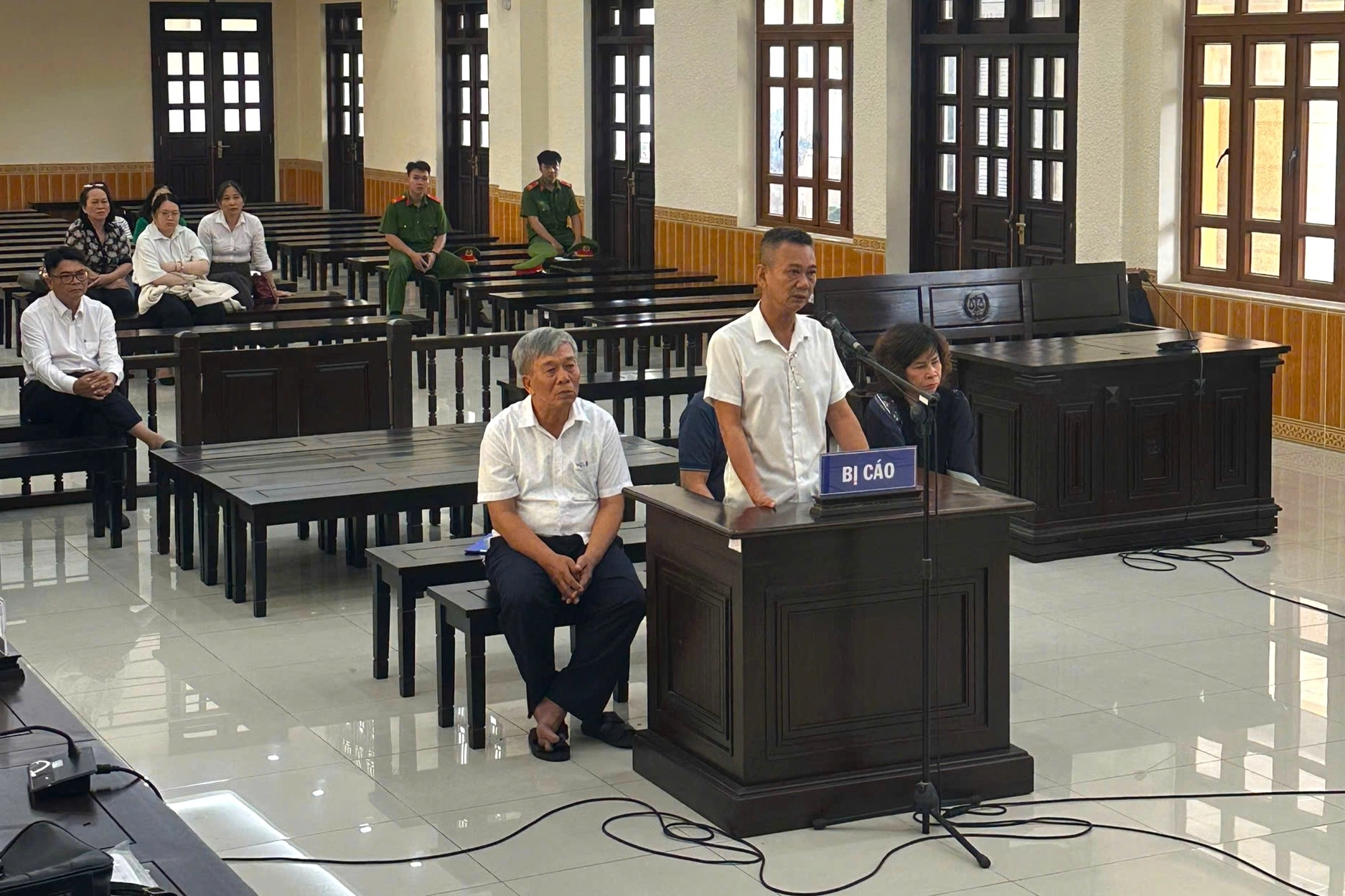Former CDC and Binh Thuan Hospital directors sentenced for over 67 billion VND in damages