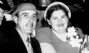 The downward spiral of a woman obsessed with a con artist