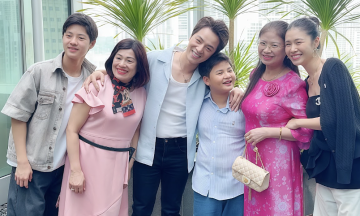 Singer Dang Khoi's 14-year cancer journey with two mothers