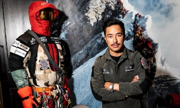 Conqueror of the world's 14 highest peaks missing