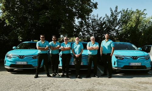 Vietnamese electric taxi company expands to europe
