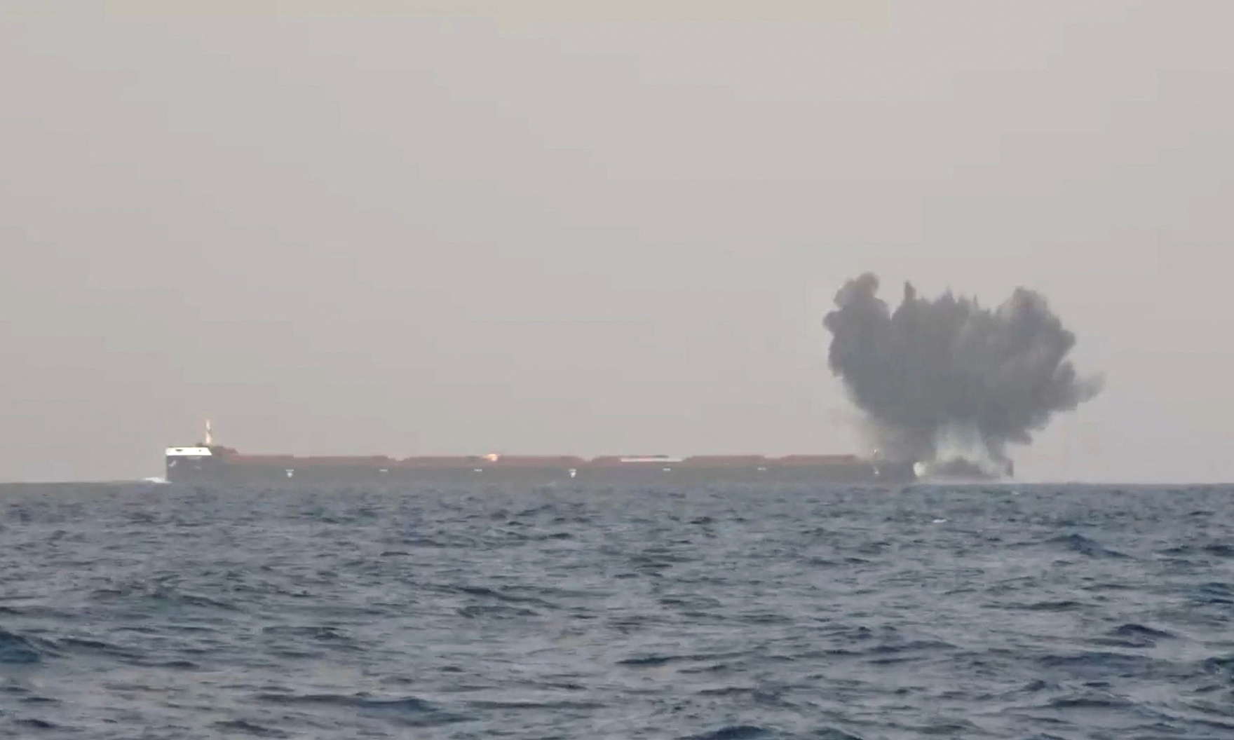 Houthi denies plan to collect fees in the Red Sea