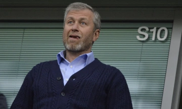 Chelsea avoids point deduction in 74-violation probe from Abramovich era