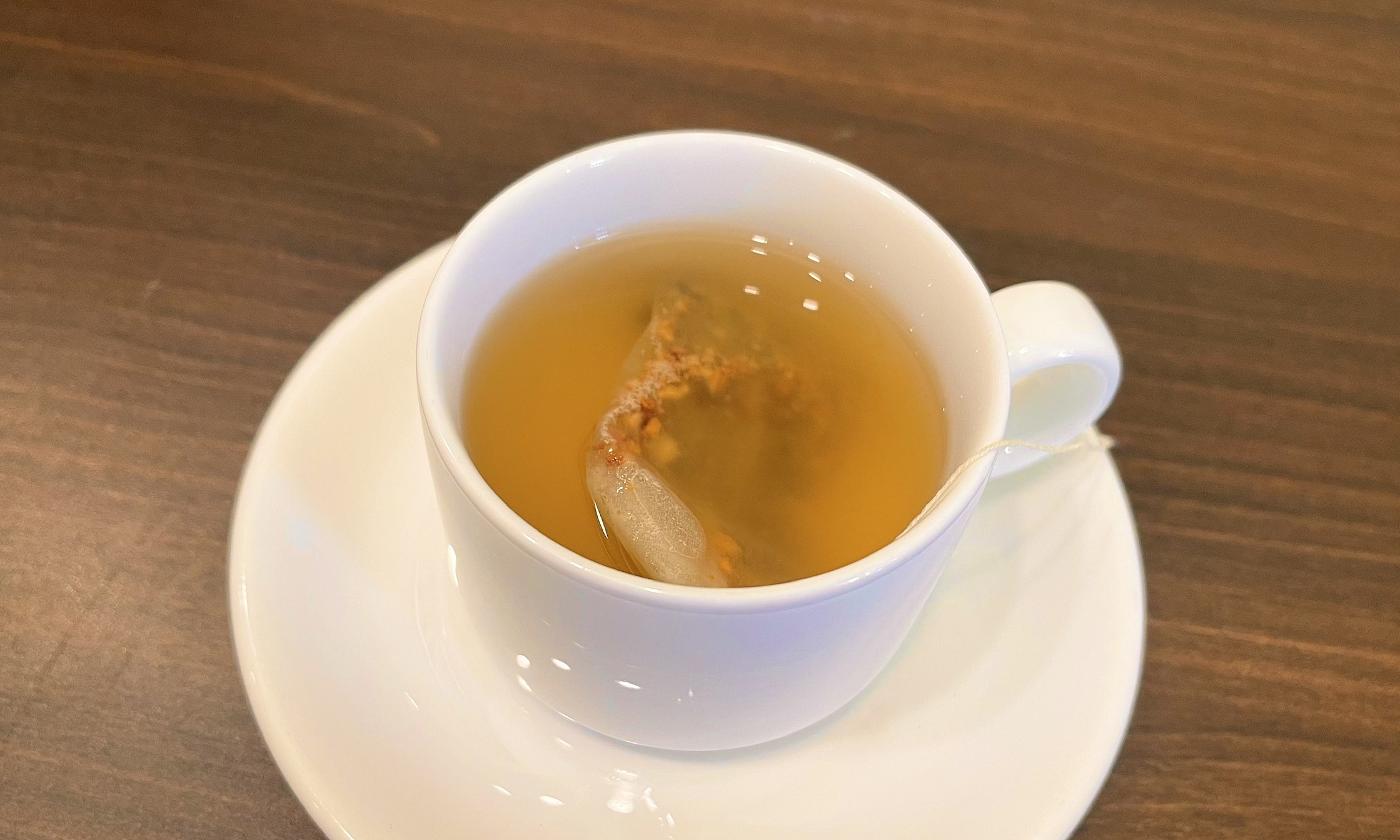 Do you need to avoid drinking tea if you have gastroesophageal reflux?