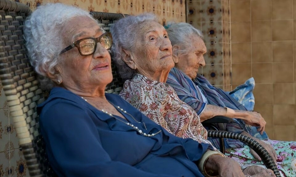 Three sisters share secrets to living over a century