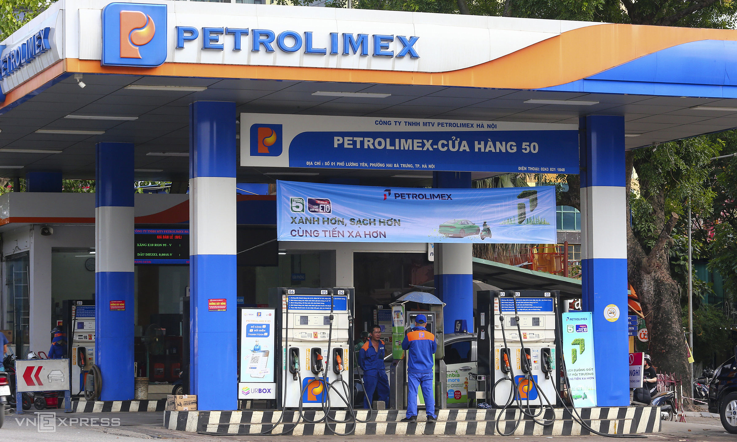 Petrolimex earns over 5 billion USD in a quarter