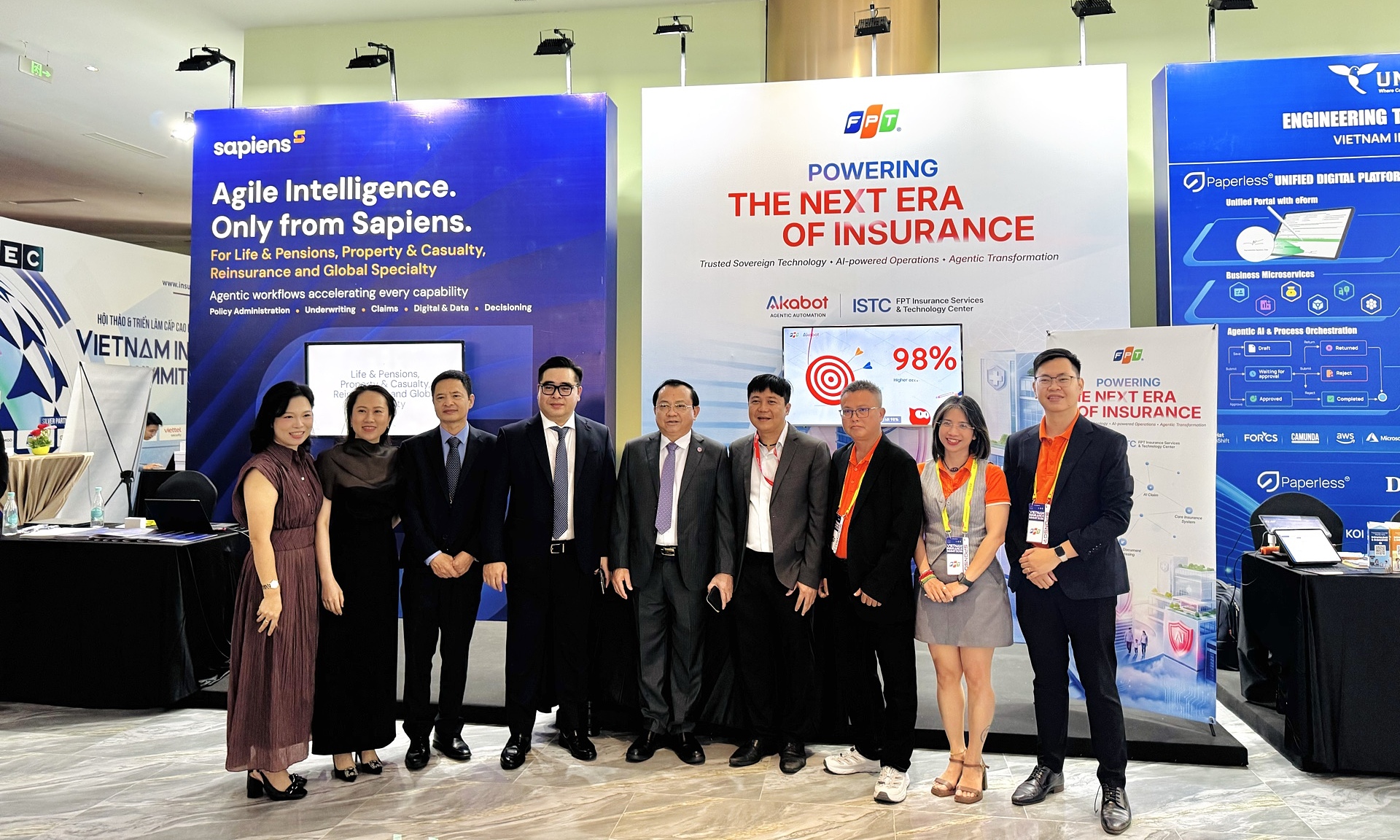 FPT experts offer solutions for AI challenges in the insurance industry