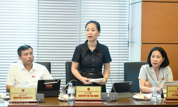 ‘Need to make beauty care a conditional business’