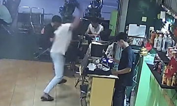 16-year-old teenager slashes friend, believing he was given a 'dirty look'