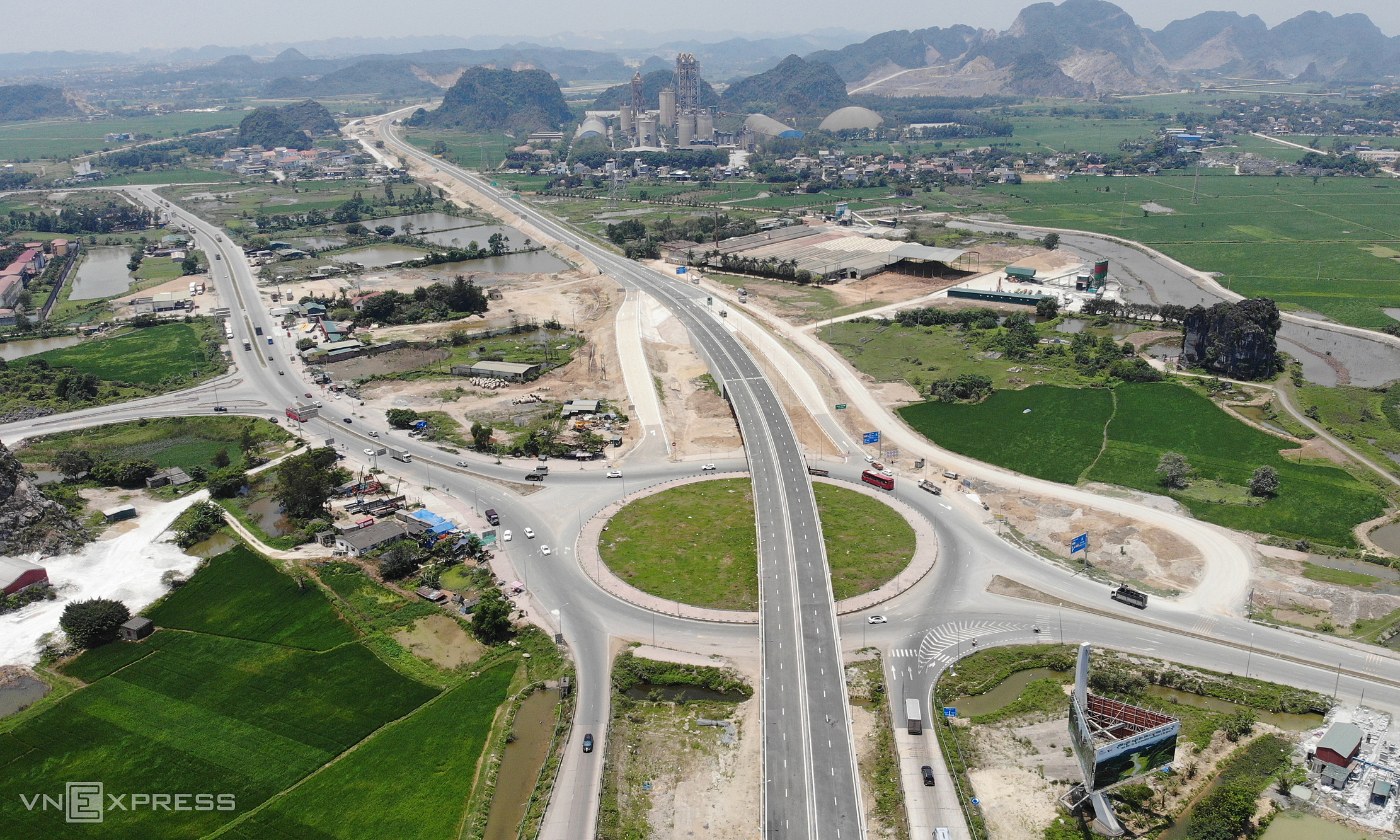 Ninh Binh proposes 11,500 billion VND for expressway construction