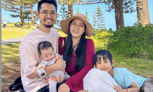 Vietnamese parents navigate challenges of raising children abroad