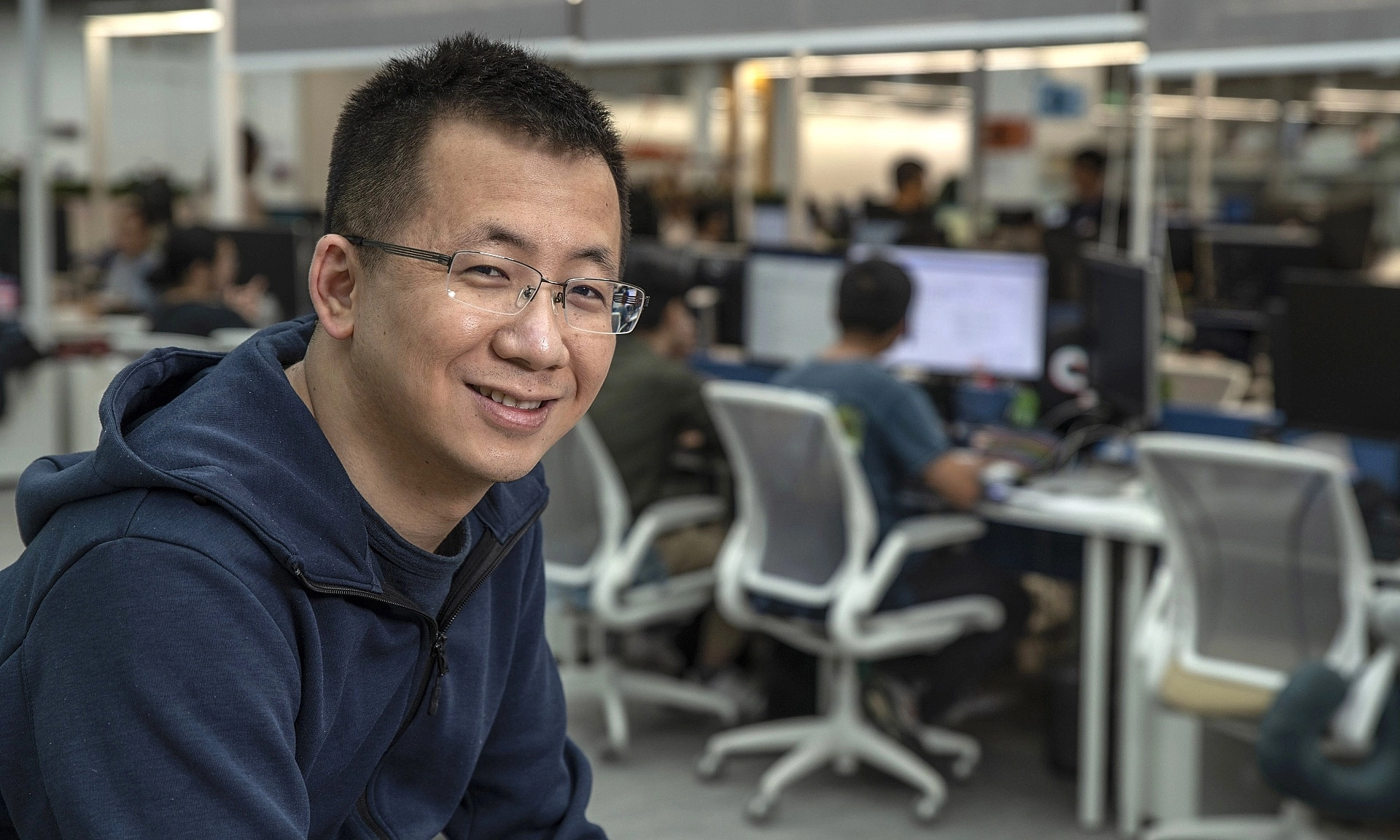 Why the title of China's richest person constantly changes