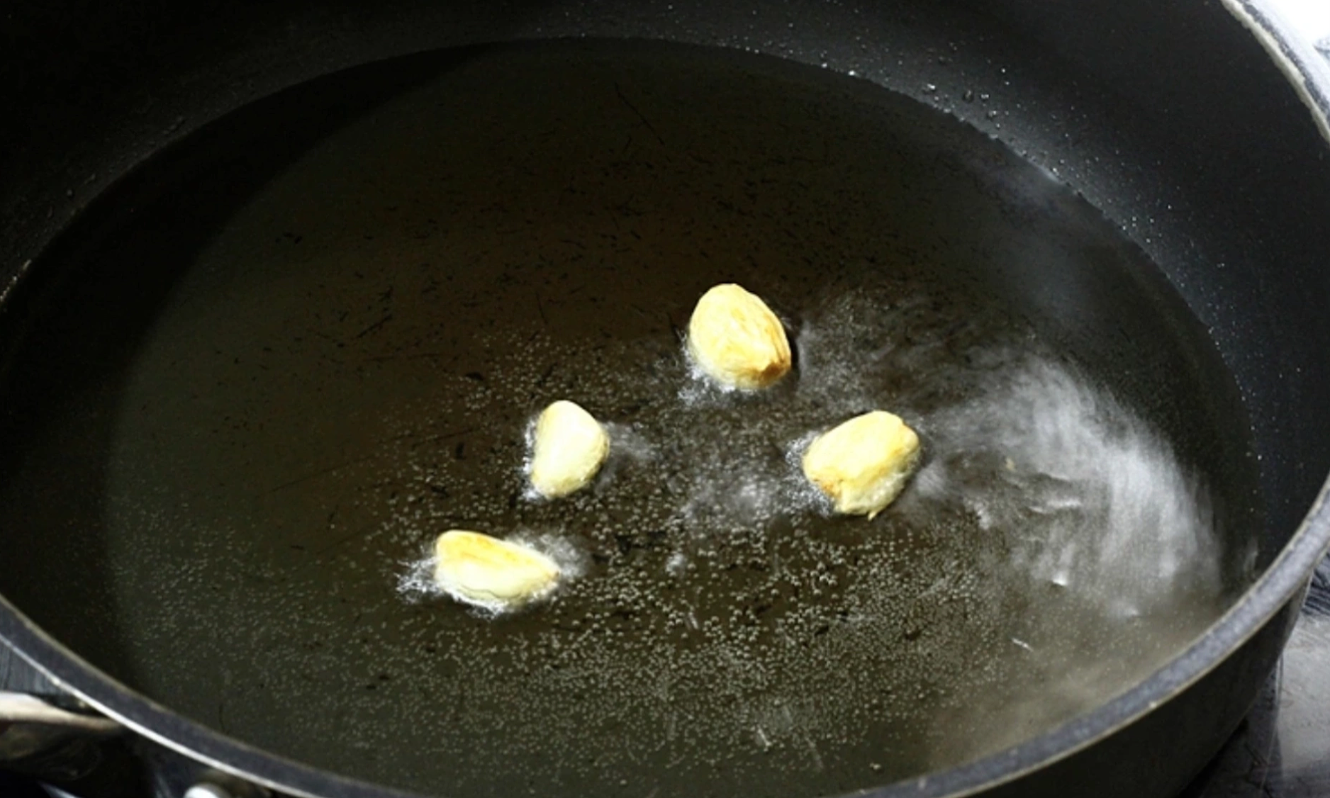 Two cooking habits that increase cancer risk