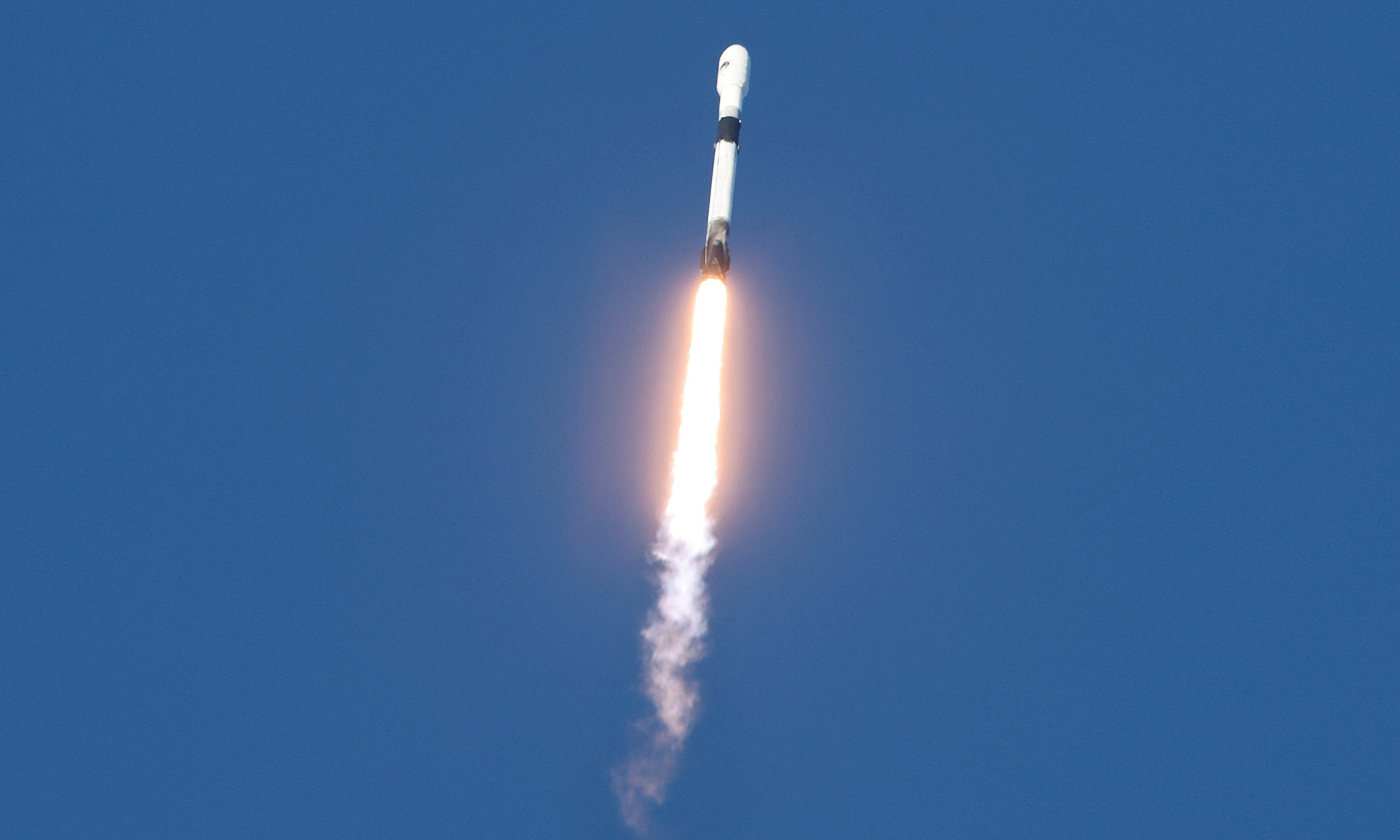 SpaceX still posts loss despite doubled revenue