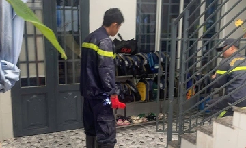 Venomous snake crawls into kindergarten class in Ho Chi Minh City
