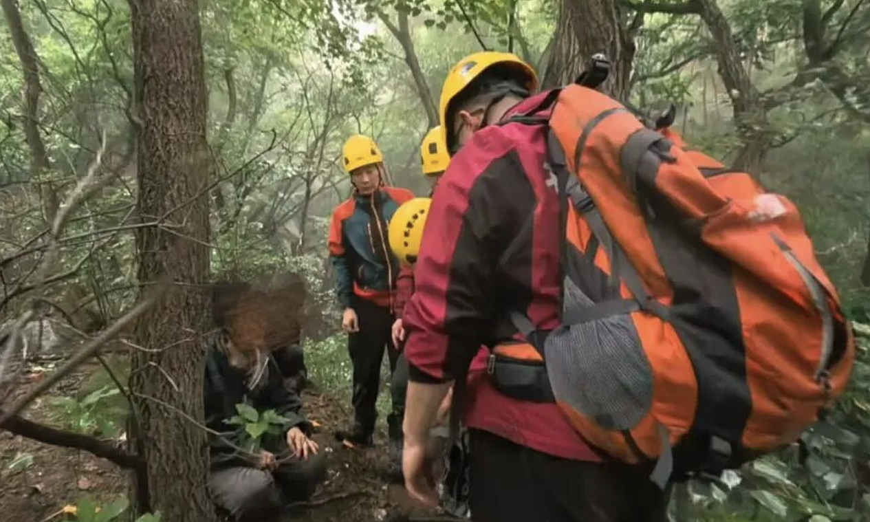 Lost in mountains, silent when rescuers called due to fear of forest spirits