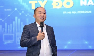 Dien May Xanh CEO receives billions after two years of 'unpaid' work