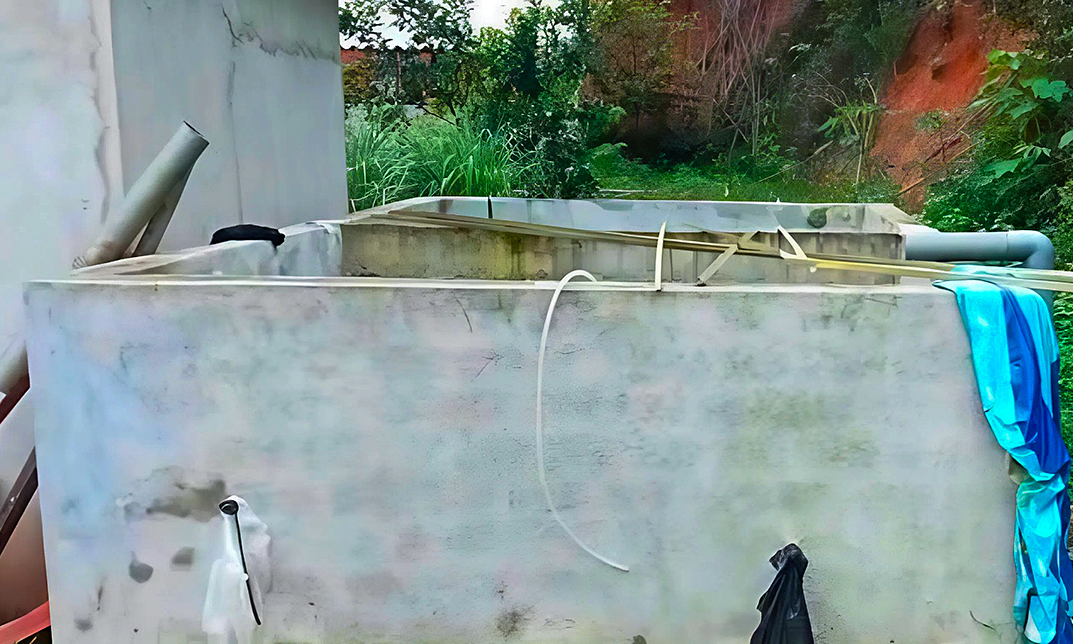14-year-old boy dies in garden water tank