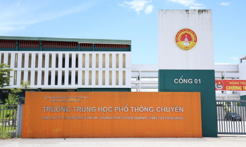 This morning, the Ministry of Education announced a solution for Tuyen Quang specialized high school students