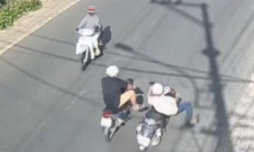 Man detained after kicking girlfriend's ex-husband off motorbike