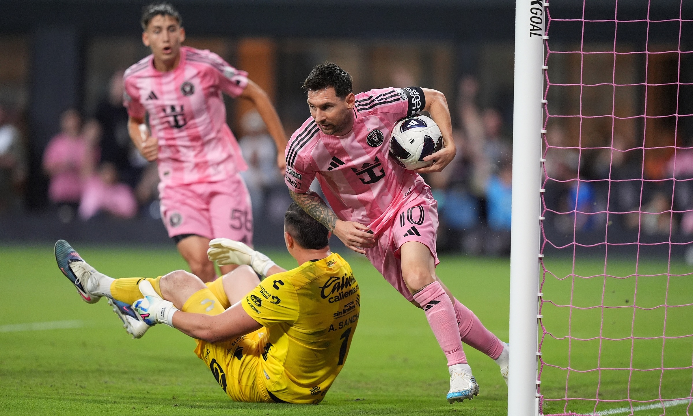 Messi shines in first match after World Cup