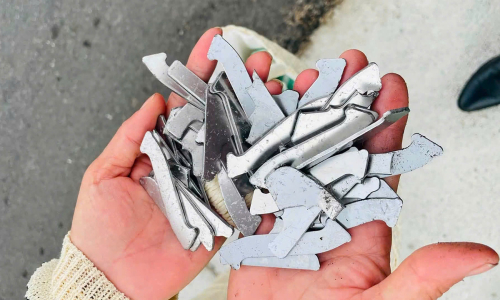 Many cars get flat tires from sharp metal debris on expressway