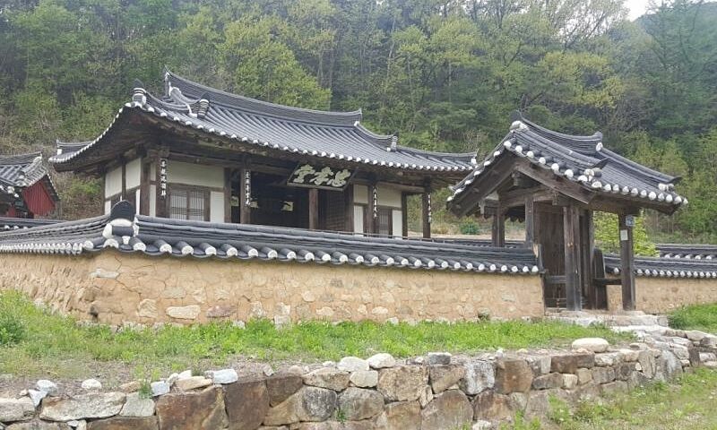 South Korean county builds 'Vietnam Valley' to retain residents