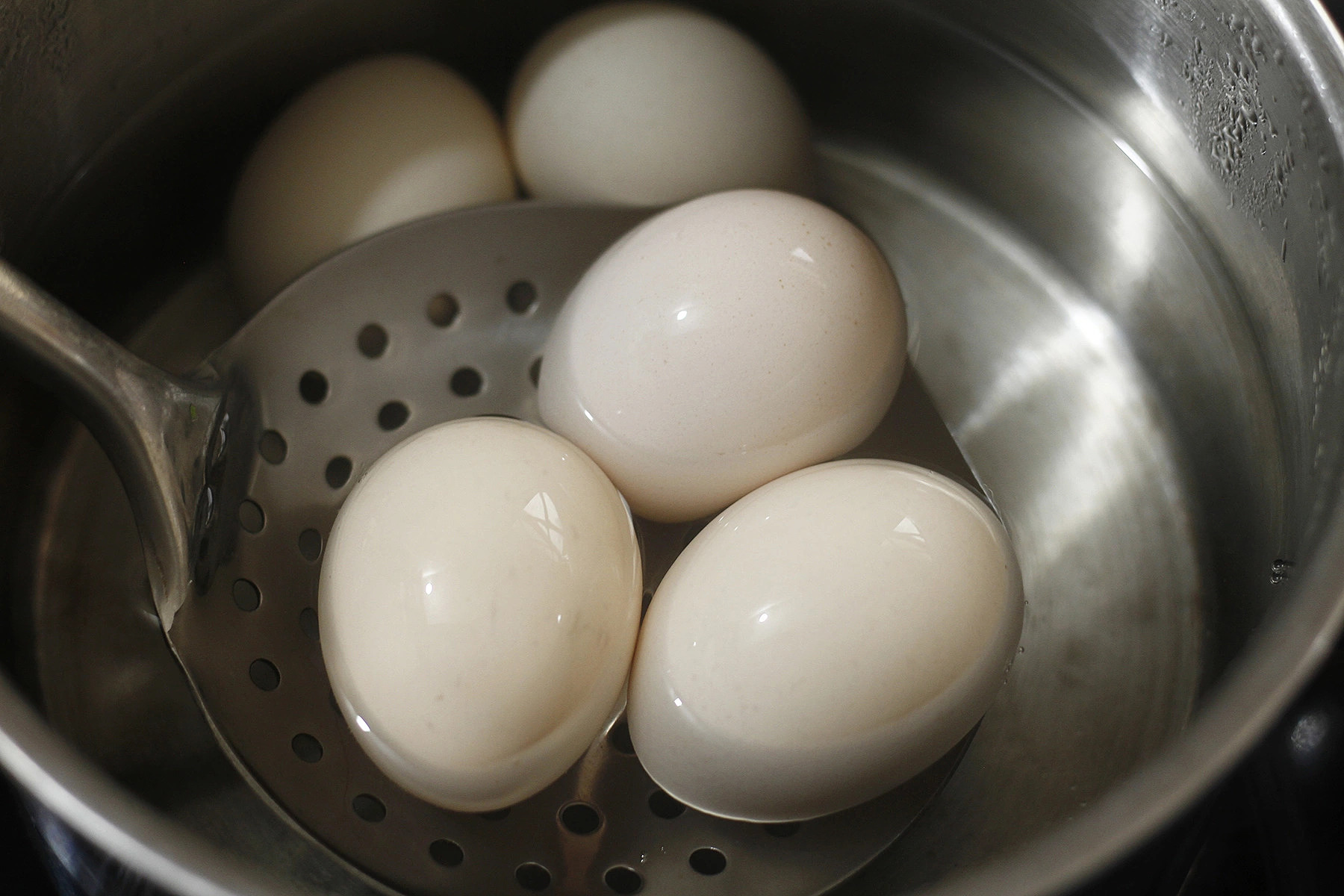 How long can hard-boiled eggs be stored?