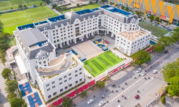 US 70-year education system opens first school in Vietnam