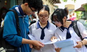 Deputy Prime Minister requests review of university tuition fees
