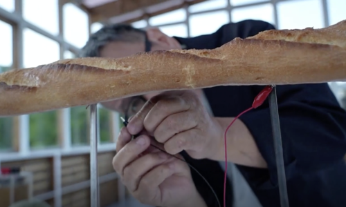 Japanese engineer generates electricity from soil, bread