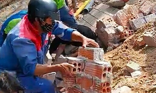 Resort wall collapses in Mui Ne, killing worker