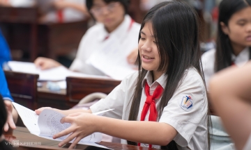 15 wards complete mergers, rename public schools in Hanoi