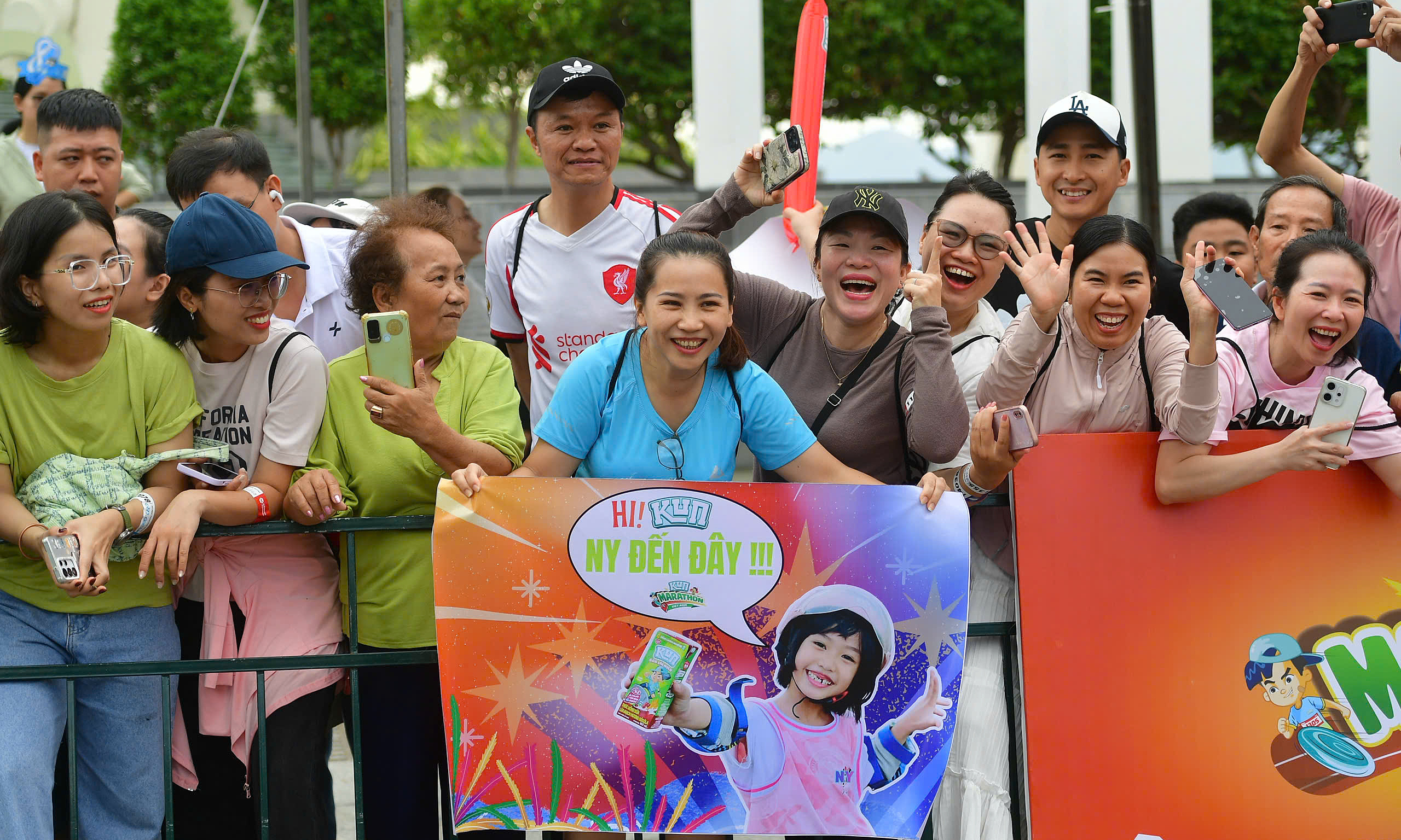 Parental support stations at Kun Marathon Nha Trang 2026