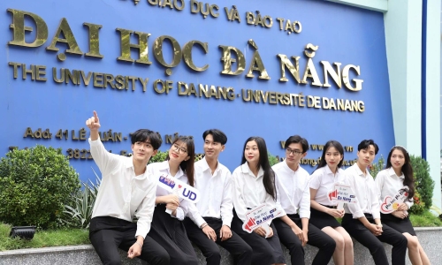 Admission scores for 9 schools and institutes under Da Nang University